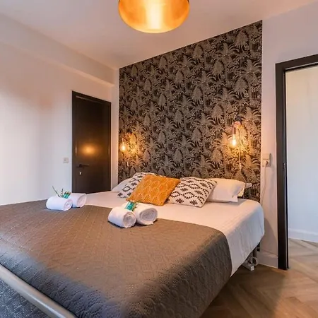 Huswell - Lovely With Lateral Sea View Apartment